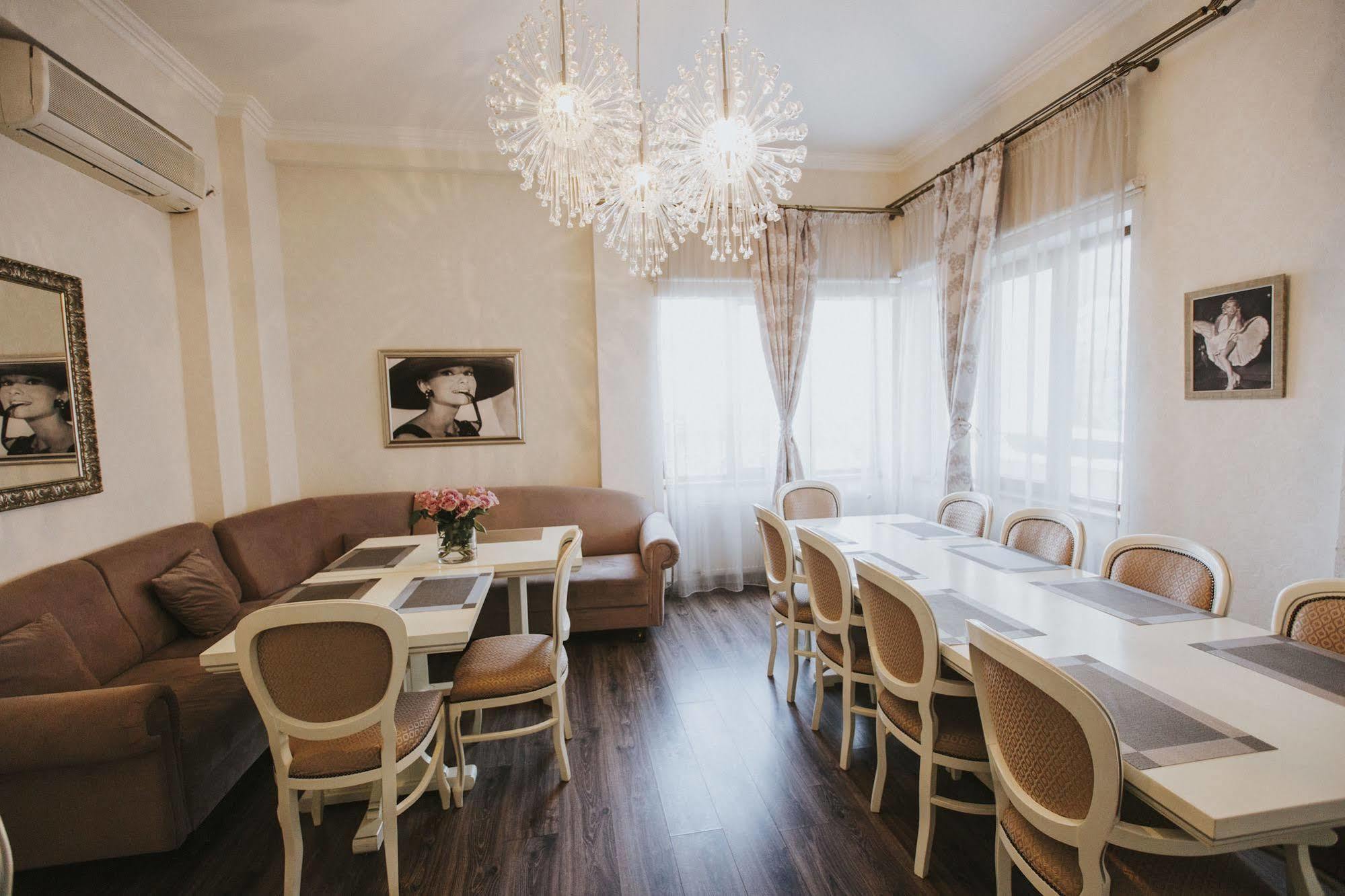 Vila Cornelia Bucarest Esterno foto